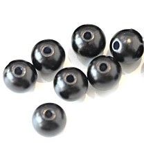 Apvalūs metalizuoti blizgūs karoliukai 6mm 7vnt. (3 spalvos)