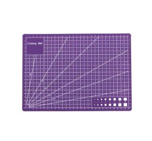 Kilimėlis pjaustymui A4 30x21cm violetinis