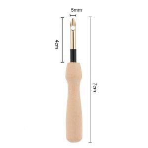 Įrankis kilpiniam siuvinėjimui medine rankena 5mm